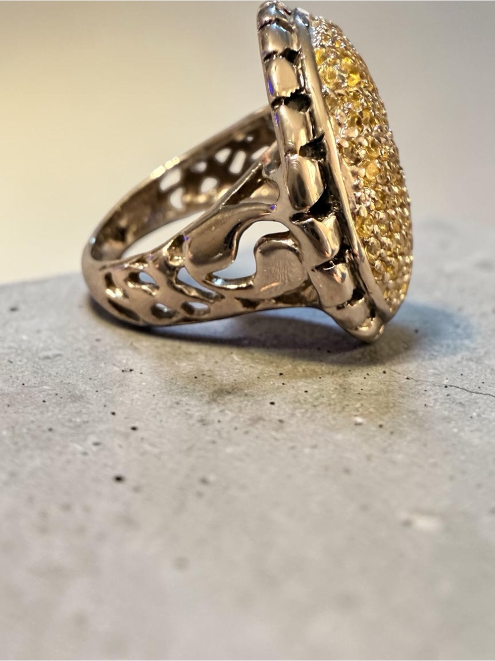 ✨ 925 Sterling Silver Pavé Statement Ring – Size 6 ✨